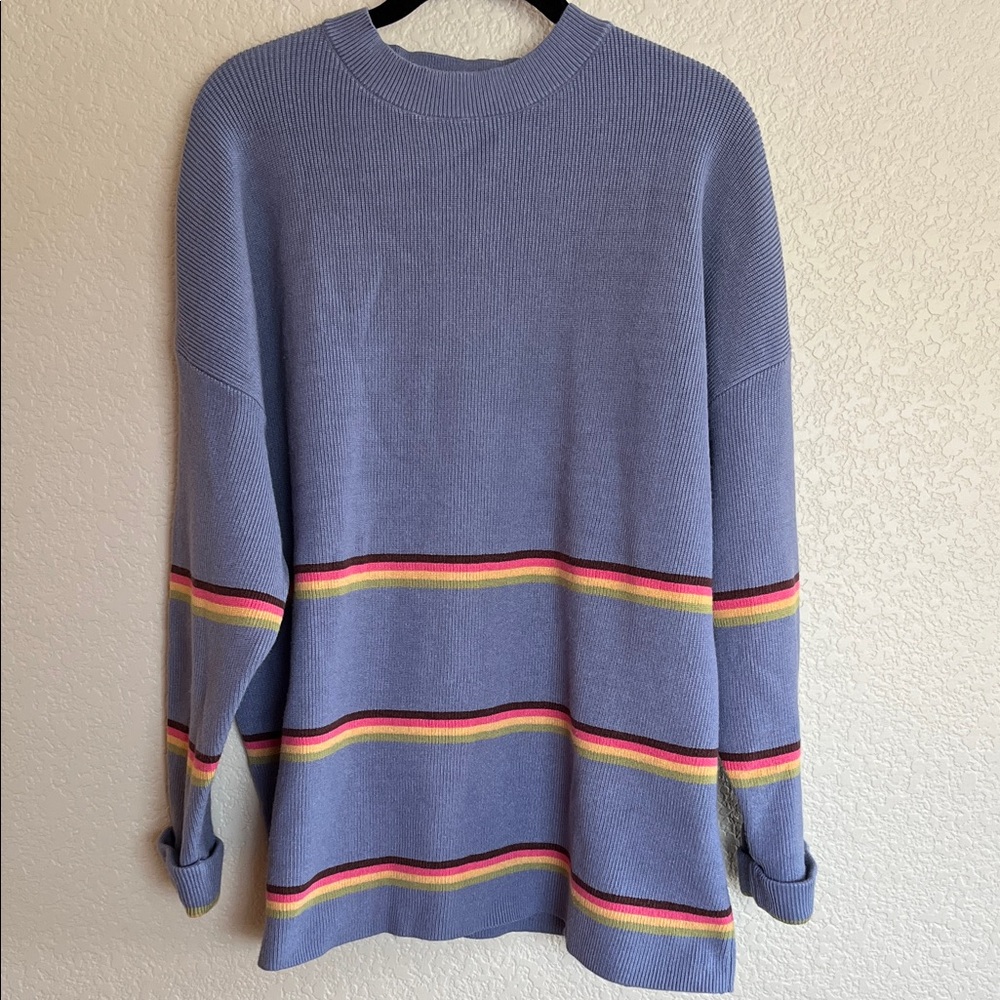 Lillusory striped sweater